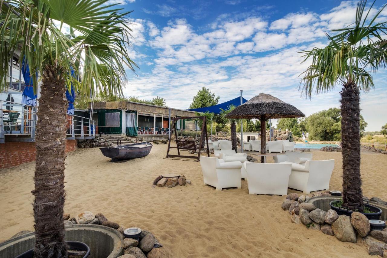 Hotel Doemitzer Hafen מראה חיצוני תמונה